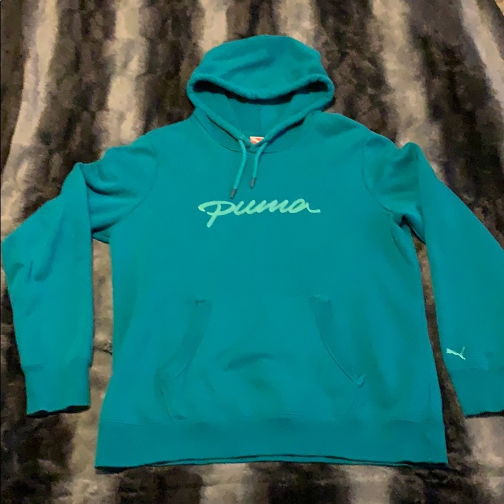Puma pullover